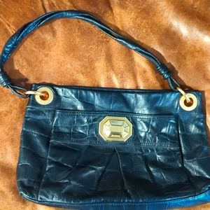 Leather shoulder bag